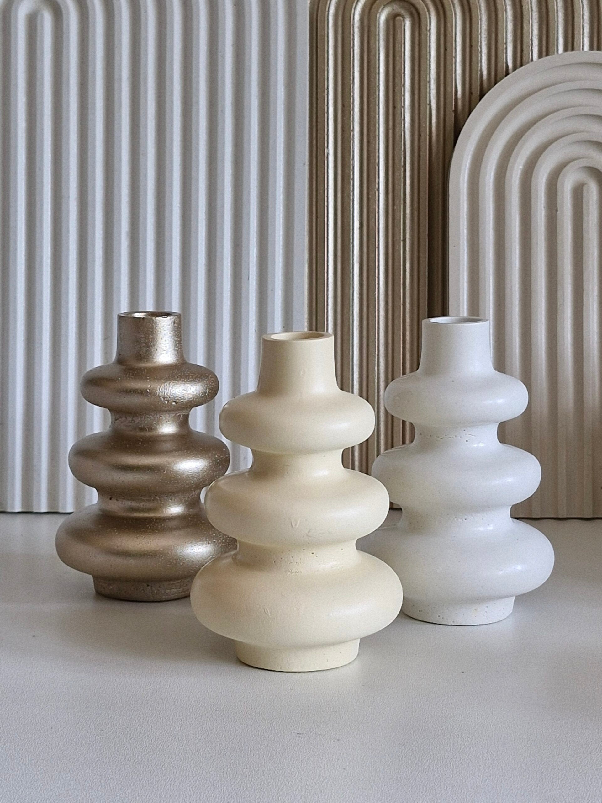 Regular Wave Vase - Stunning Wave Flower Vase