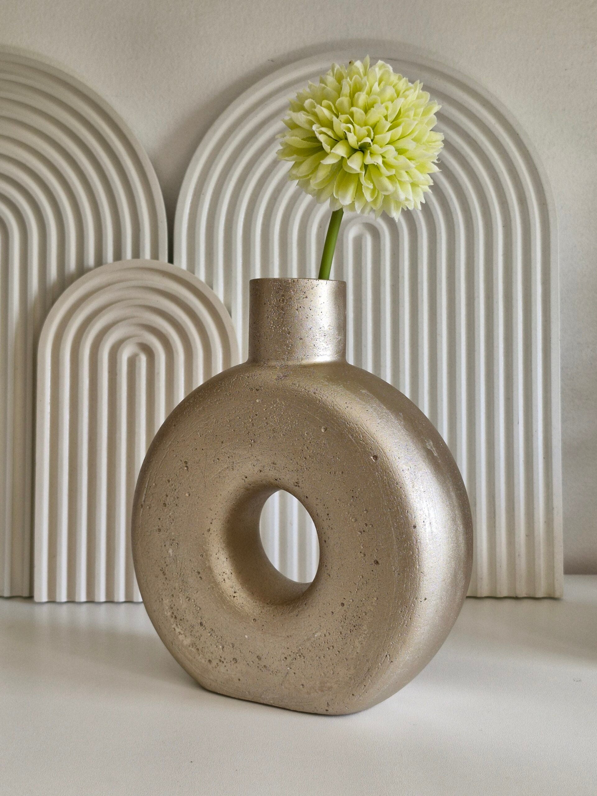 Large Stripe Donut Vase
