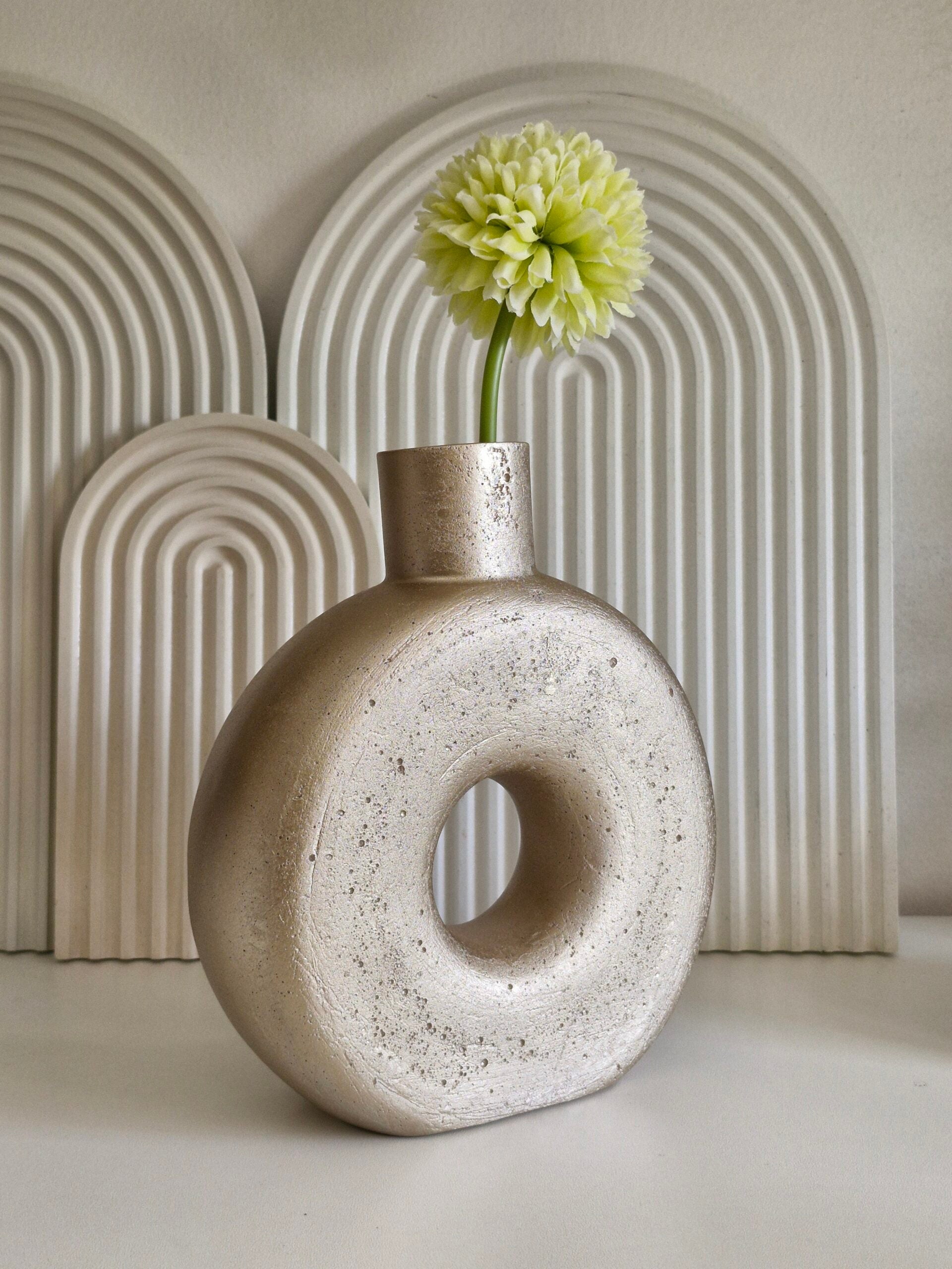 Large Stripe Donut Vase