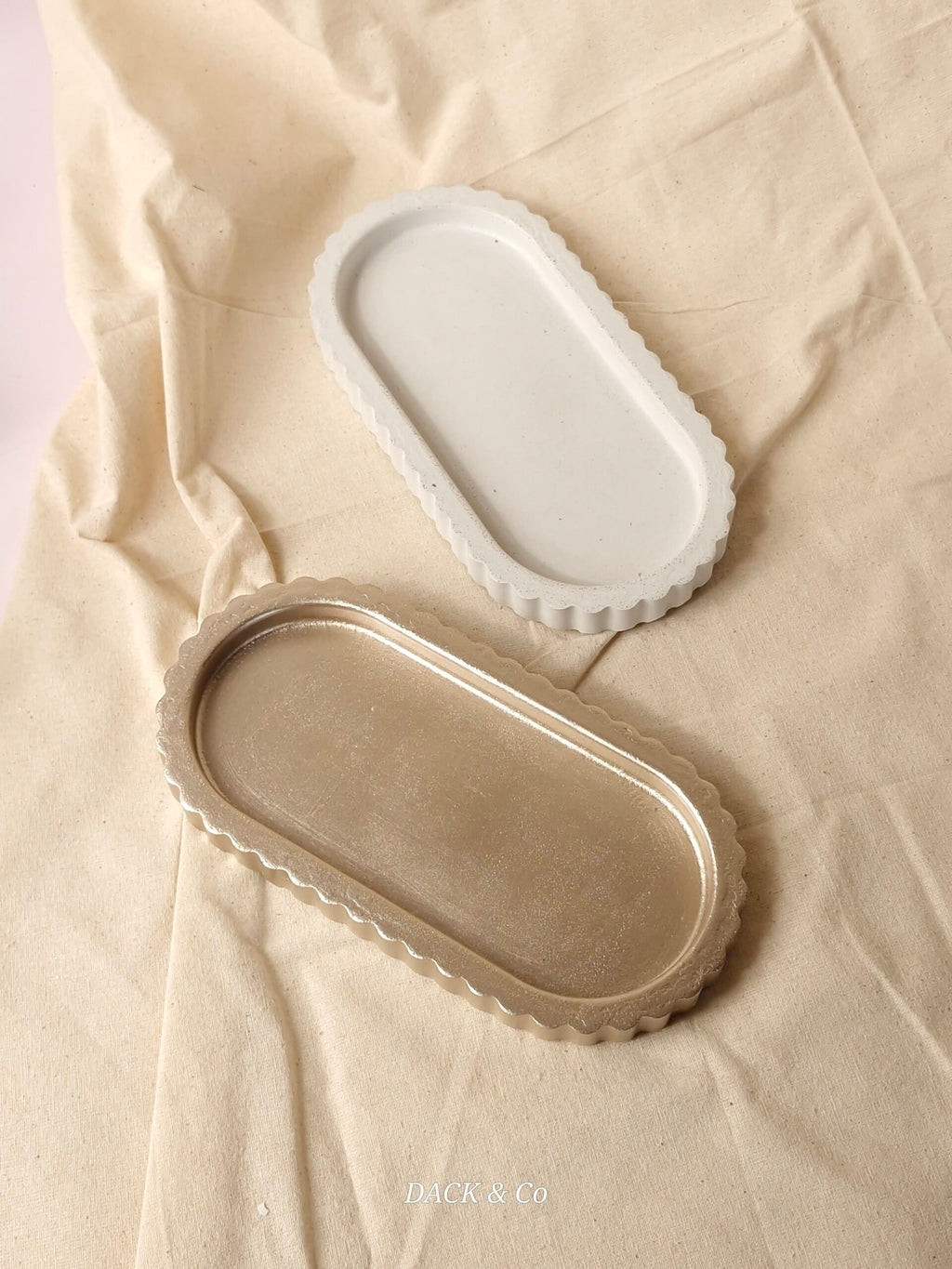 Ribbed Oval Tray - Ribbed Oval Trinket