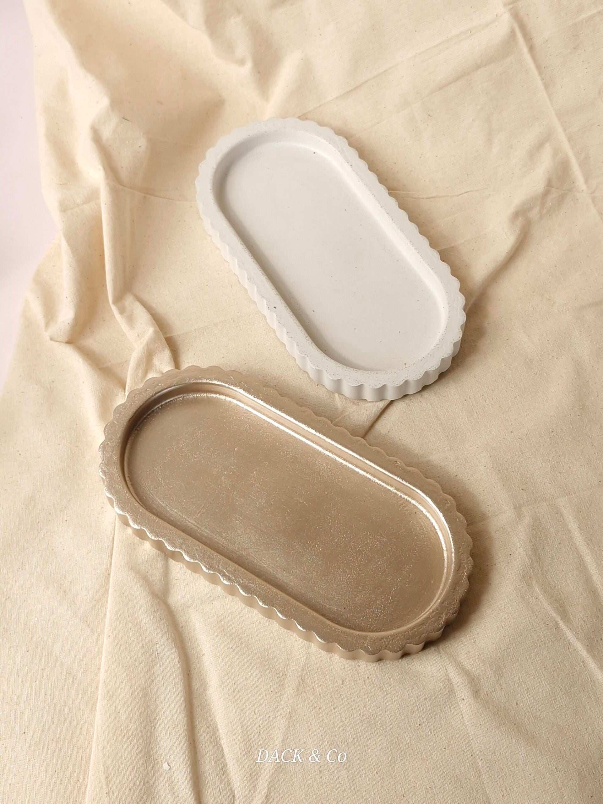 Ribbed Oval Tray - Ribbed Oval Trinket