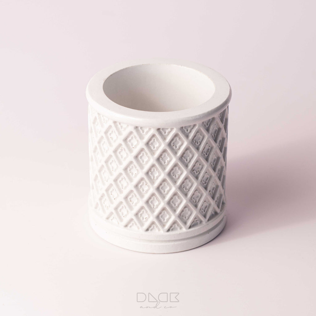 Diamond Brush Holder