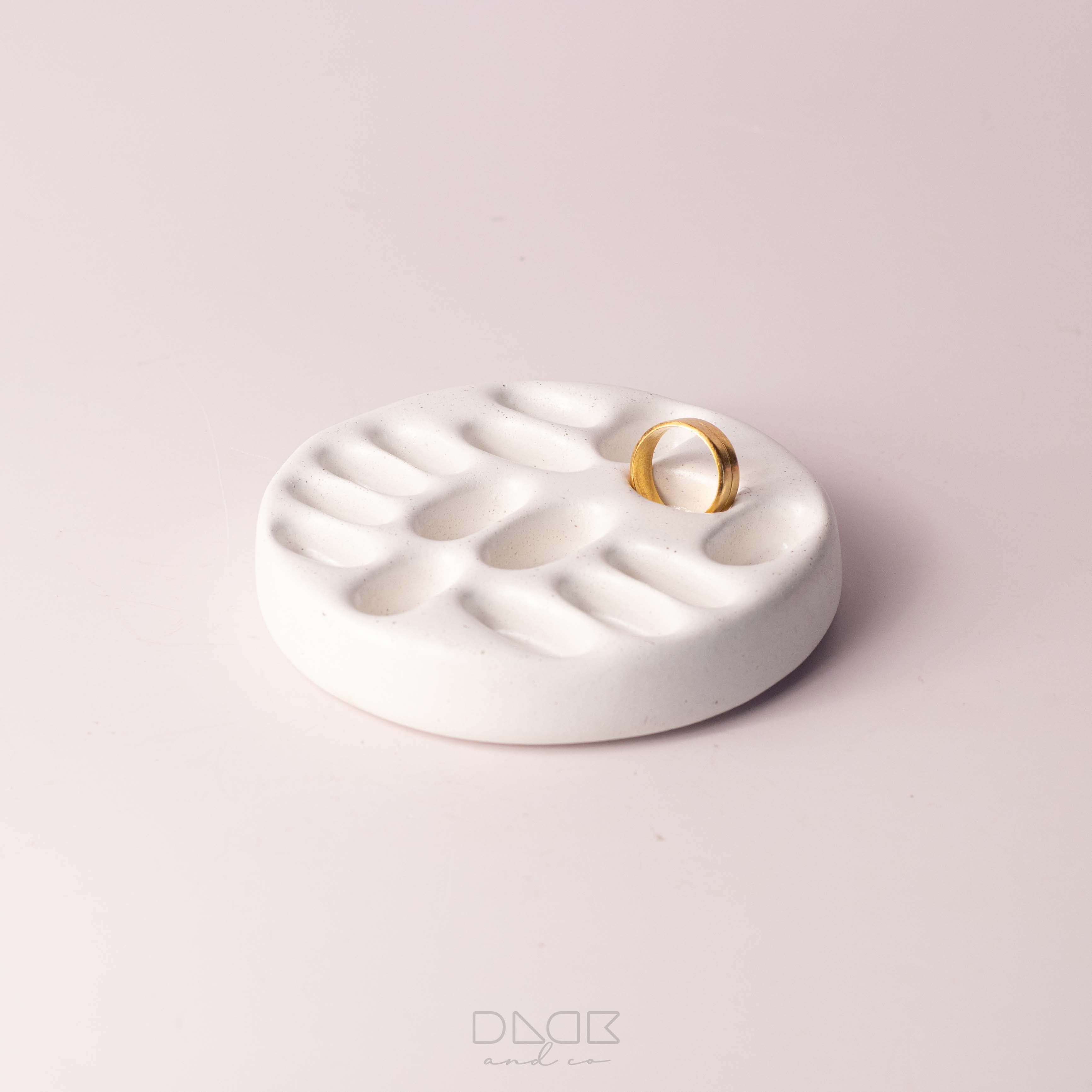 Luna Heart Ring Tray – Jewelry Ring Holder