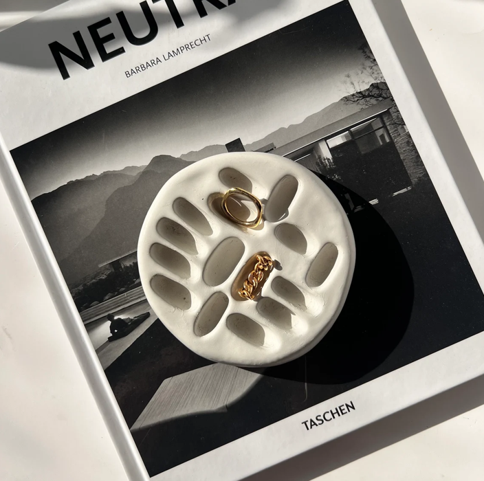 Luna Ring Tray – Minimalist Jewelry Ring Tray, Circle Ring Organizer for Aeisthetic bedroom