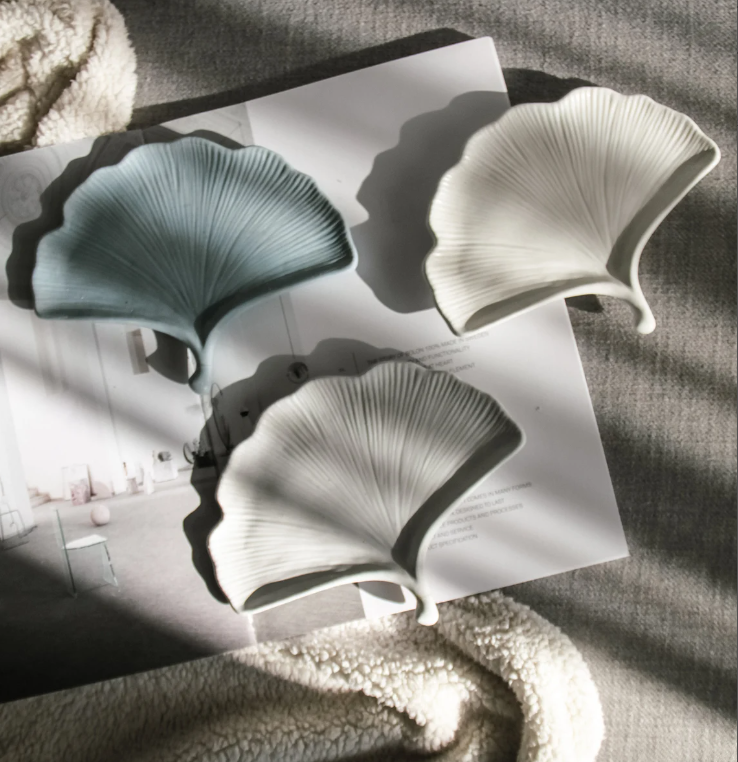 Ginkgo Leaf Tray