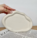 Concrete cloud tray