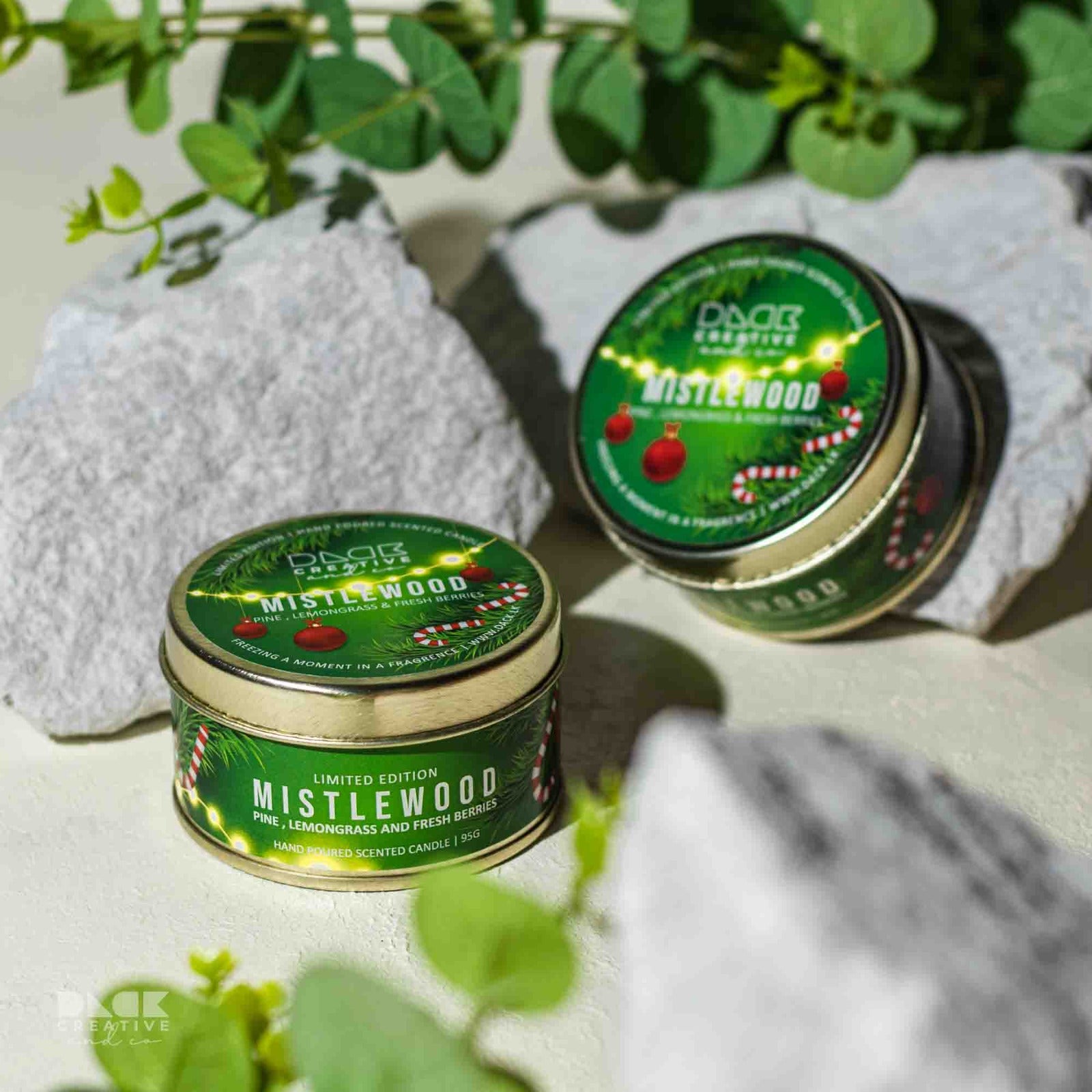 Mistlewood Scented Candle | Aromatic Pine Cedar & Fresh Berries