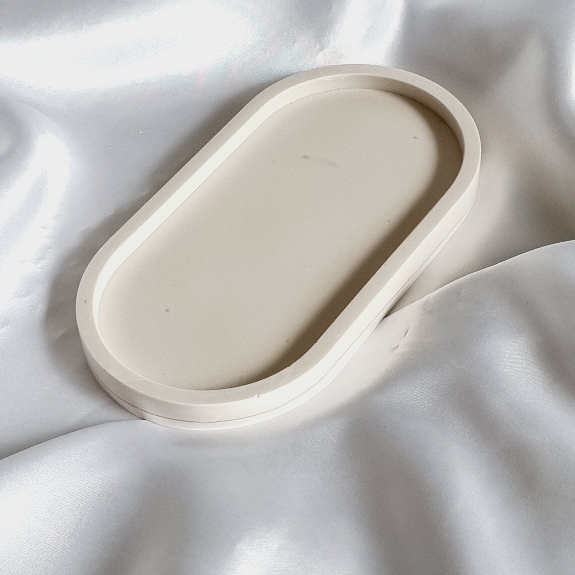 Minimalist Pastel Color Oval Tray, Stunning Oval Trinket Tray