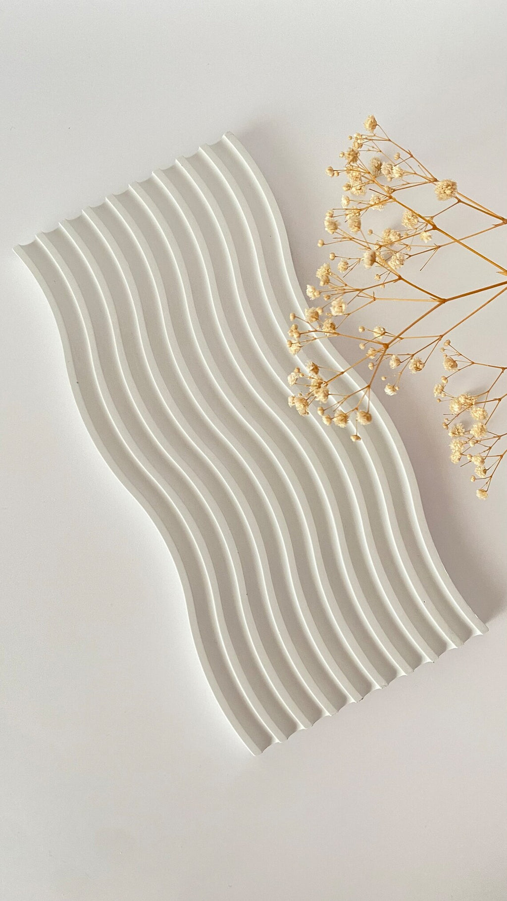 pastel color Cement Wave Tray