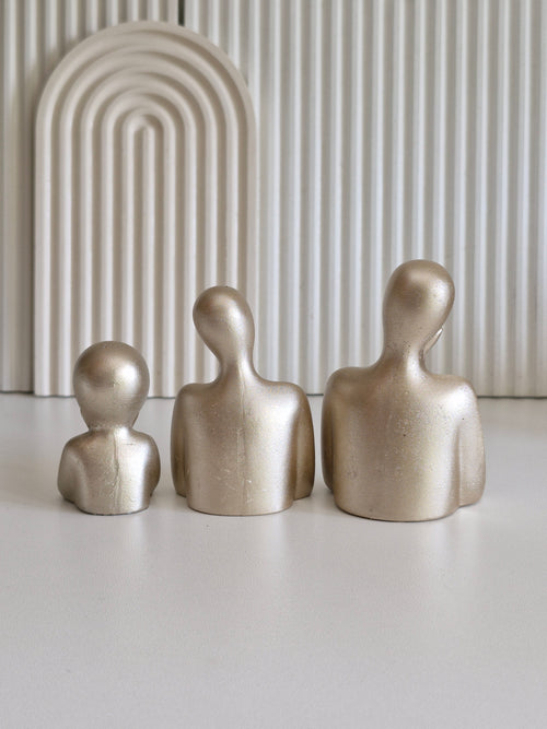 Cute thinking Family of 3 | Stunning Abstract figures