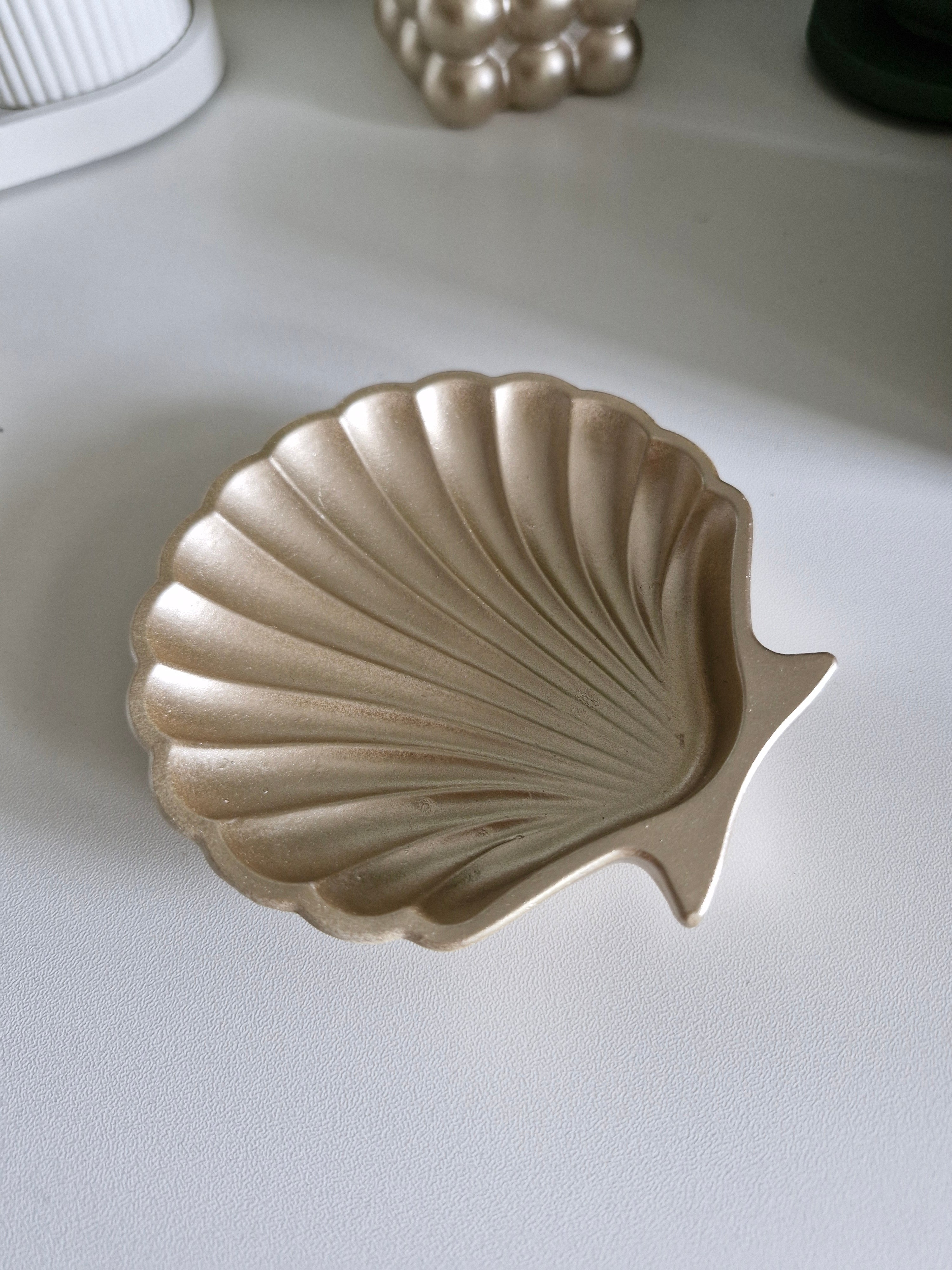 Sea Shell Dish - Seashell trinket